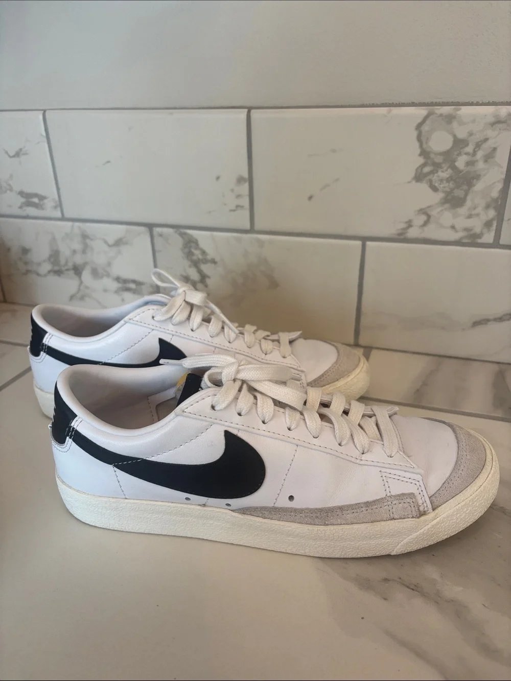 Nike low top